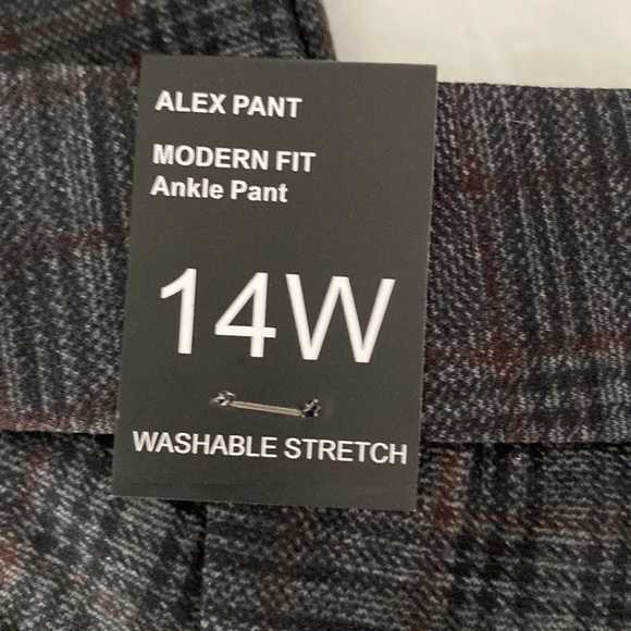 AMANDA AND CHELSEA Alex Plaid Ankle Pants - Picture 7 of 10